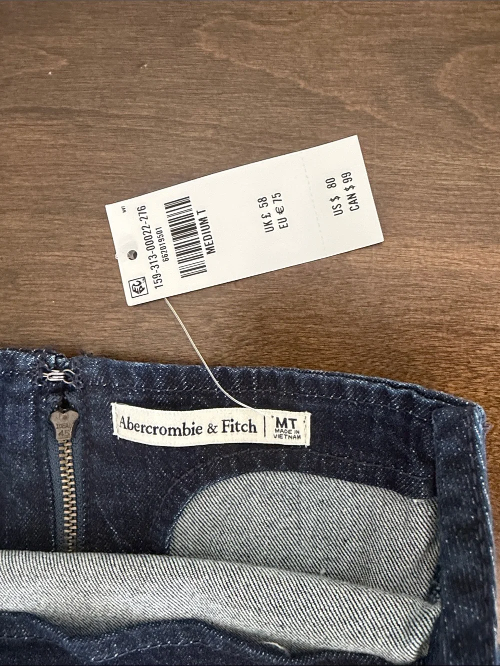 NWT Abercrombie & Fitch Dark Blue Denim Romper M Tall - Picture 3 of 3